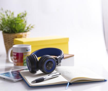 bluetooth headphones