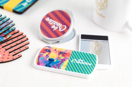 pocket mirror