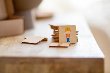 memory game, buildings