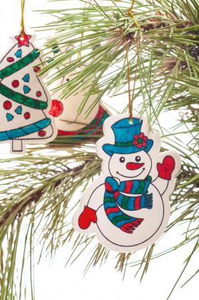 colouring Christmas tree ornaments, 3 pcs