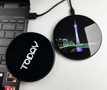 10W Wireless charging pad W17 - Tempered Glass