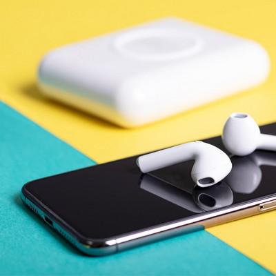 Wireless earphones, power bank 5200 mAh, wireless charger 5W
