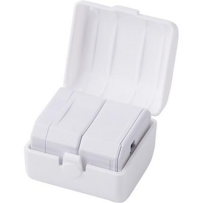 Travel adapters set