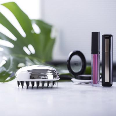 Anti-tangle hairbrush