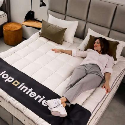 Mattress Foot Protector Mat.