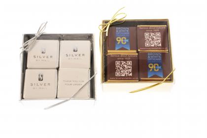 20 NEAPOLITAN CHOCOLATE GIFT BOXES WITH BOW