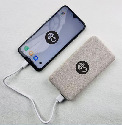 P69 - powerbank rPET and organic Hemp