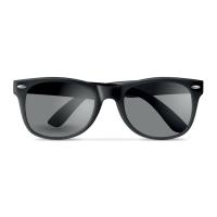 Sunglasses with UV protection