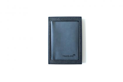 Tile Slim with Vegan Leather Passport Wallet