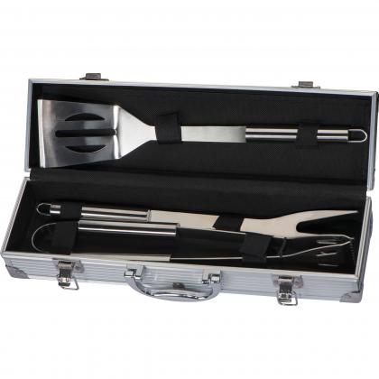 Barbecue set in case