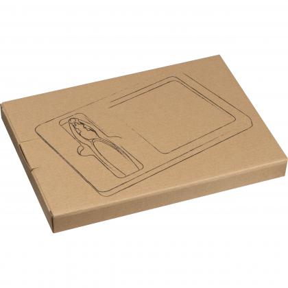 Nutcraker with bamboo bowl