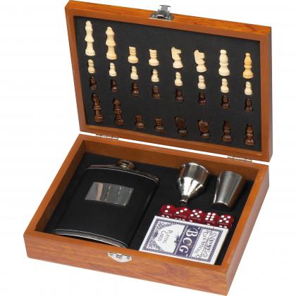 Playset with hip flask. chess and card game