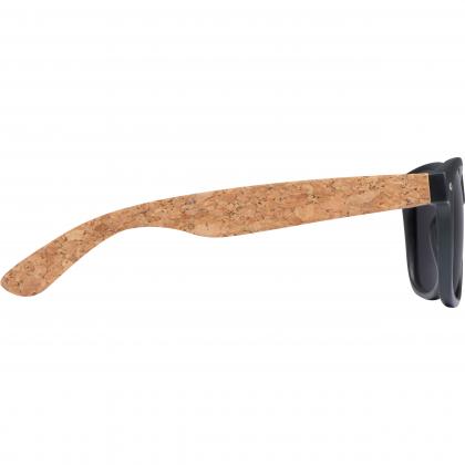 Sunglasses with cork covered temples