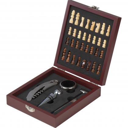 Wine set in wooden box