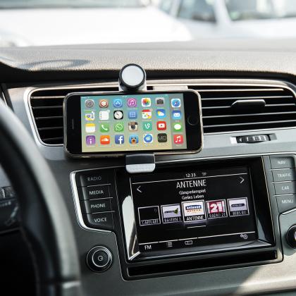 Mobile phone holder for the car Boston