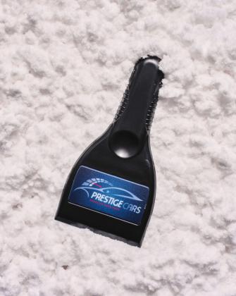 Essential Ice Scraper