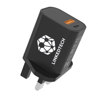 USB and USB-C Plug