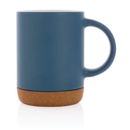 Ceramic mug with cork base