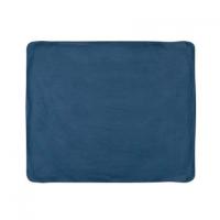 Fleece blanket in pouch