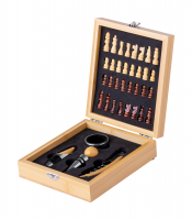 Paluk chess wine set