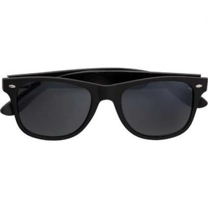 Bamboo sunglasses