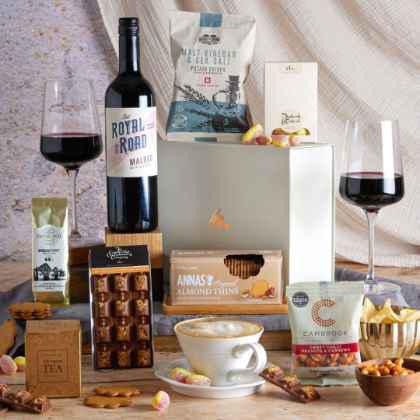 the classic food & wine hamper