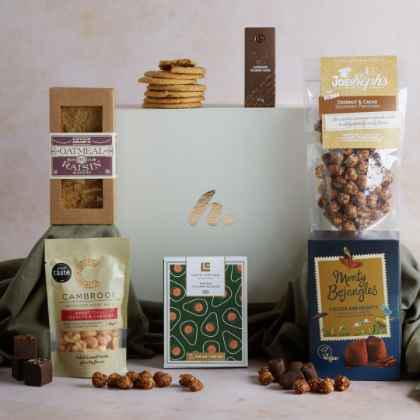 the vegan indulgence hamper