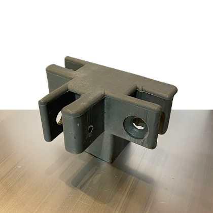 Top Centre Leg Three Way Connector for Trader 32 Series