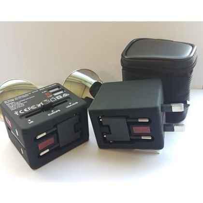 UNIVERSAL TRAVEL PLUG (UNI 3 VE)  2 x USB