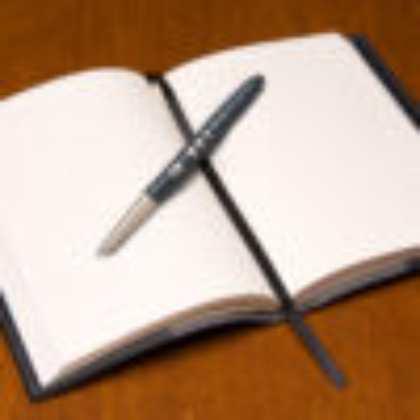 BULLET PEN &ndash; SHINY BLACK GOLD FINGER GRIP 50TH ANNIVERSARY