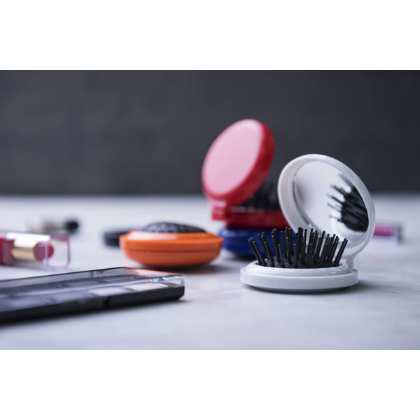 Hairbrush with Mirror Glance