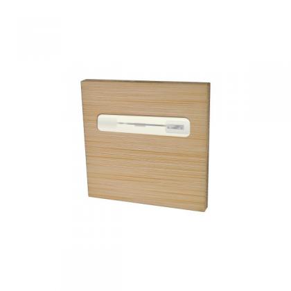 Badge Bamboo Square
