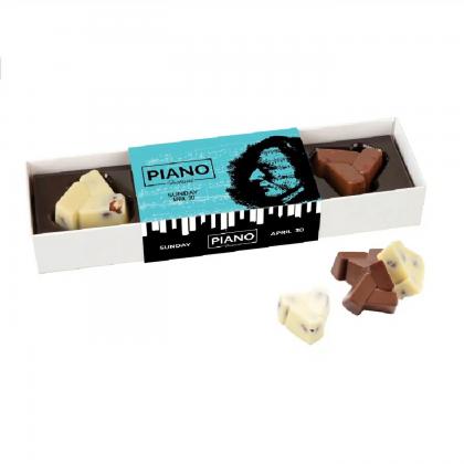 SET OF CHOCOLATES WITH CRANBERRIES AND HAZELNUTS 4 PCS