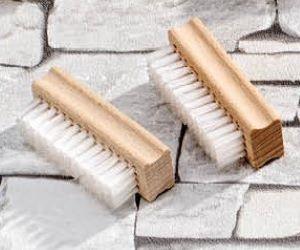 140 Speedy Wooden hand brush