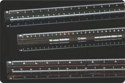 Platic triangular ruler L615 • L630