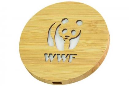 BOTAN  Bamboo Light-Up Logo Wireless Charger