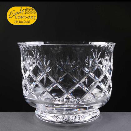 Earle 'Consort' Fully Cut 24% Lead Crystal 7" Flared Bowl