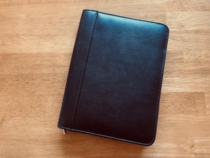 Biodegrdable PU A5 Zipped Folder