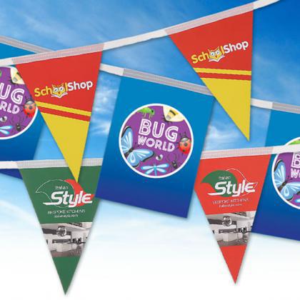 TRIANGULAR OUTDOOR BUNTING E1415511