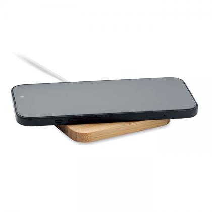 Chargoo - 15w Wireless Charger In Bamboo