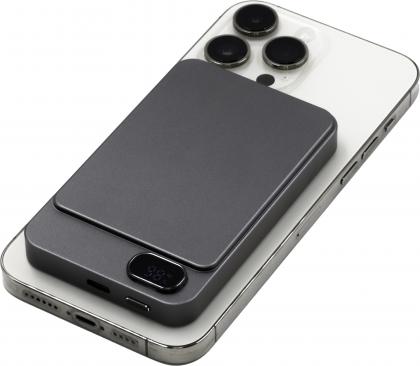 The Powerwave - BrandCharger recycled steel wireless power bank. (5000 mAh)