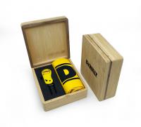 MINI HINGED MAGNETIC BAMBOO TOWEL AND FLIX PRO 2.0 GOLF PRESENTATION BOX