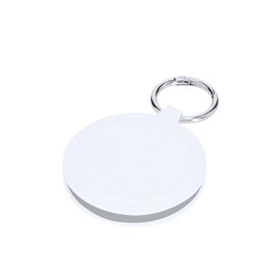 Charging and synchronization cable, 3 adapters included, case with carabiner clip