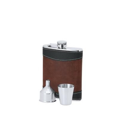 Gift set, hip flask 175 ml, cup 30 ml, chess, playing cards and dice