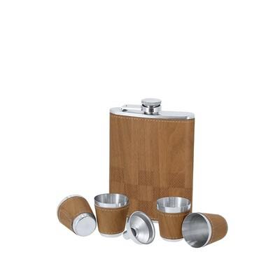 Gift set, hip flask 175 ml, cups 30 ml, chess