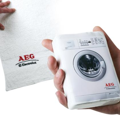 Compact Sustainable Towel with flat printed border (50x90cm)