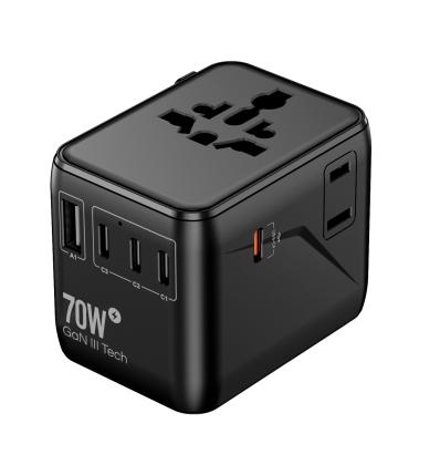 GAN 70W universal travel adapter