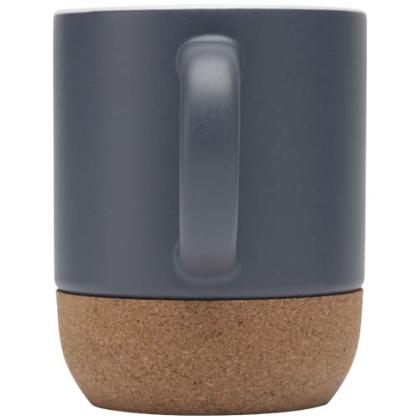Billie 300 ml ceramic mug with cork details and matt finish