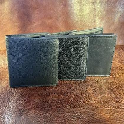 Tailored Leather Hip Wallet E152701