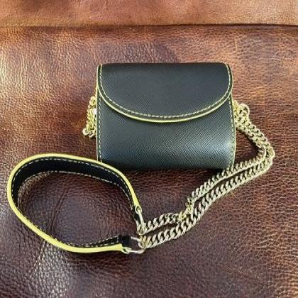 Tailored Leather Coin Purse Mini Handbag with Strap E152703